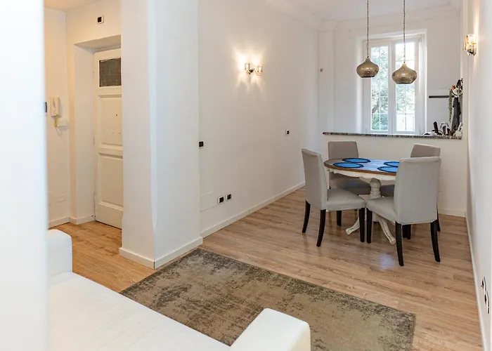 Gio House - Palazzo Storico *