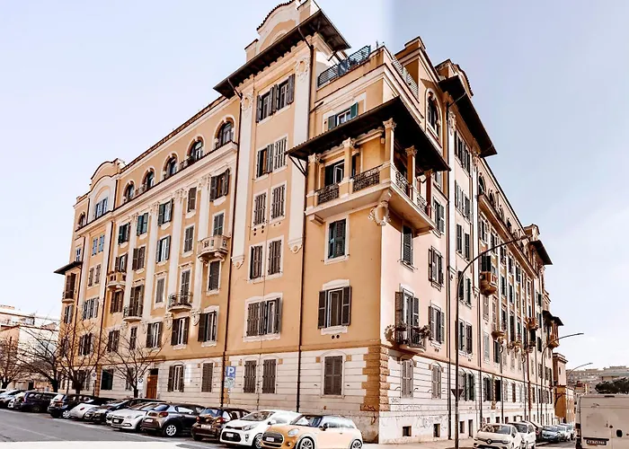 Gio House - Palazzo Storico *